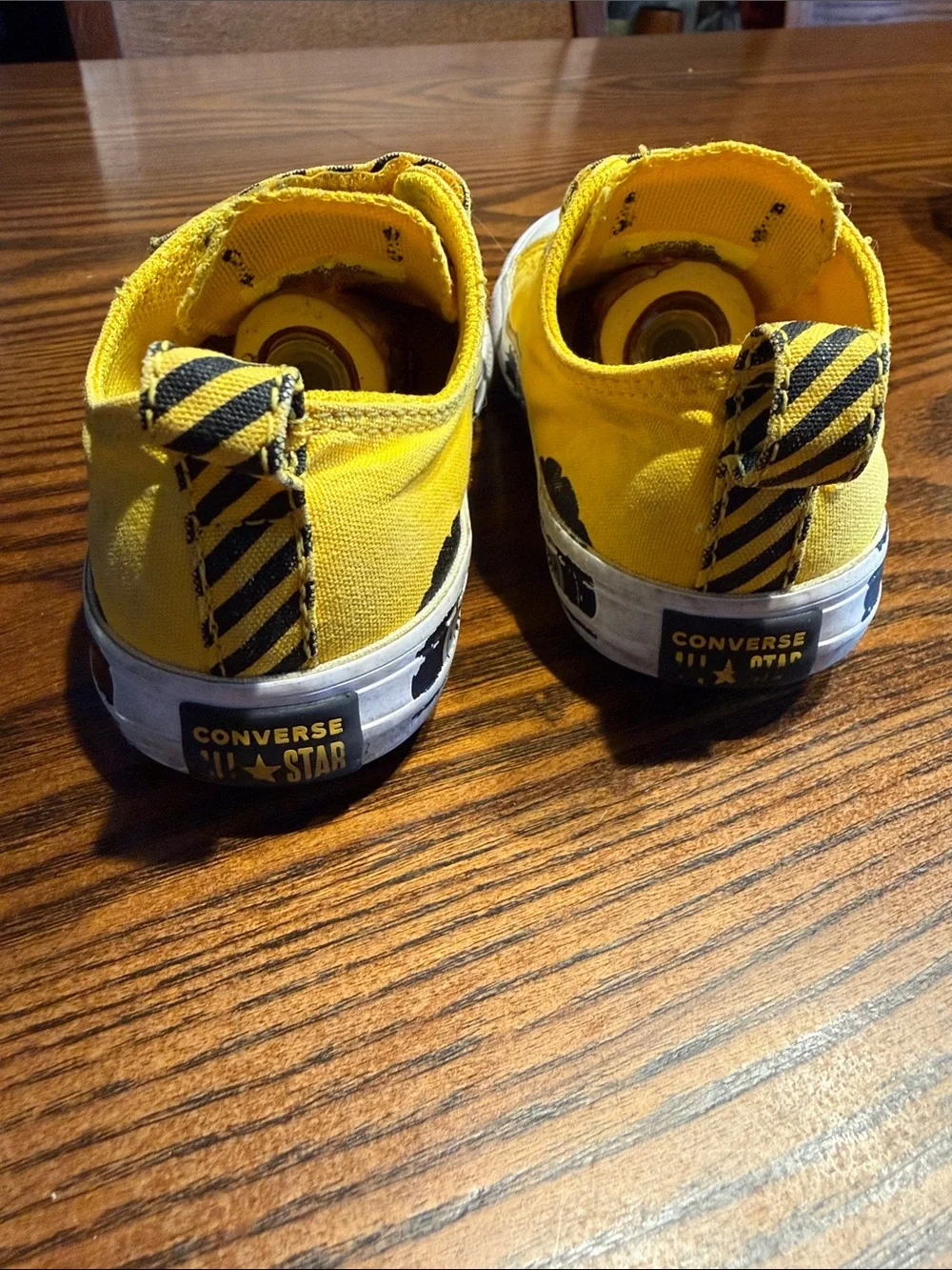 Converse Kids Yellow Canvas Low-Top Sneakers with Black-Striped Straps